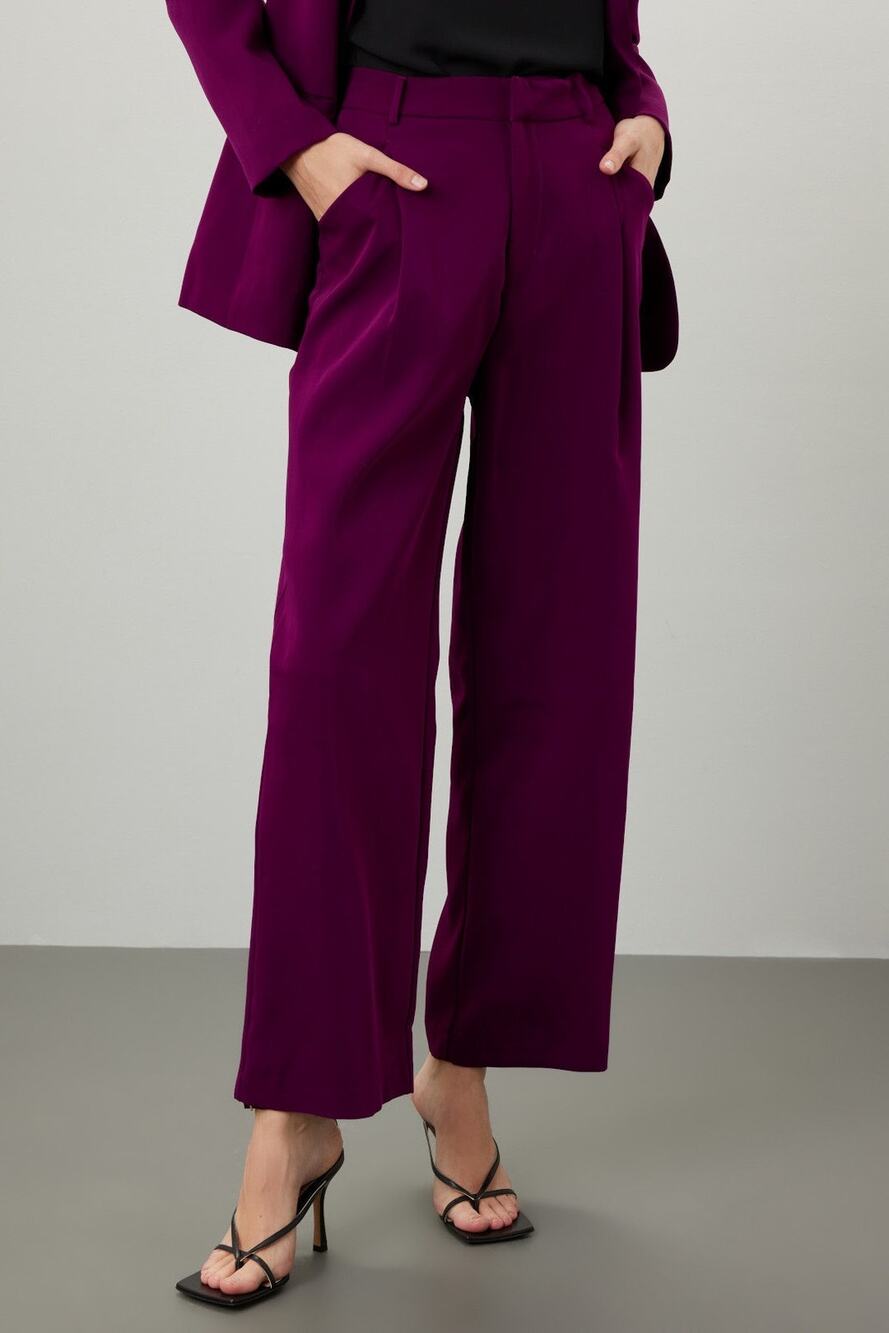 ENDLESS ROSE Purple Wine Colored High-Waisted Suit Pants Size Small